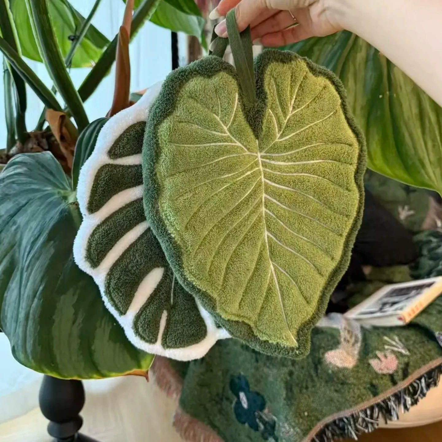 Houseplant Coral Fleece Hand Towel